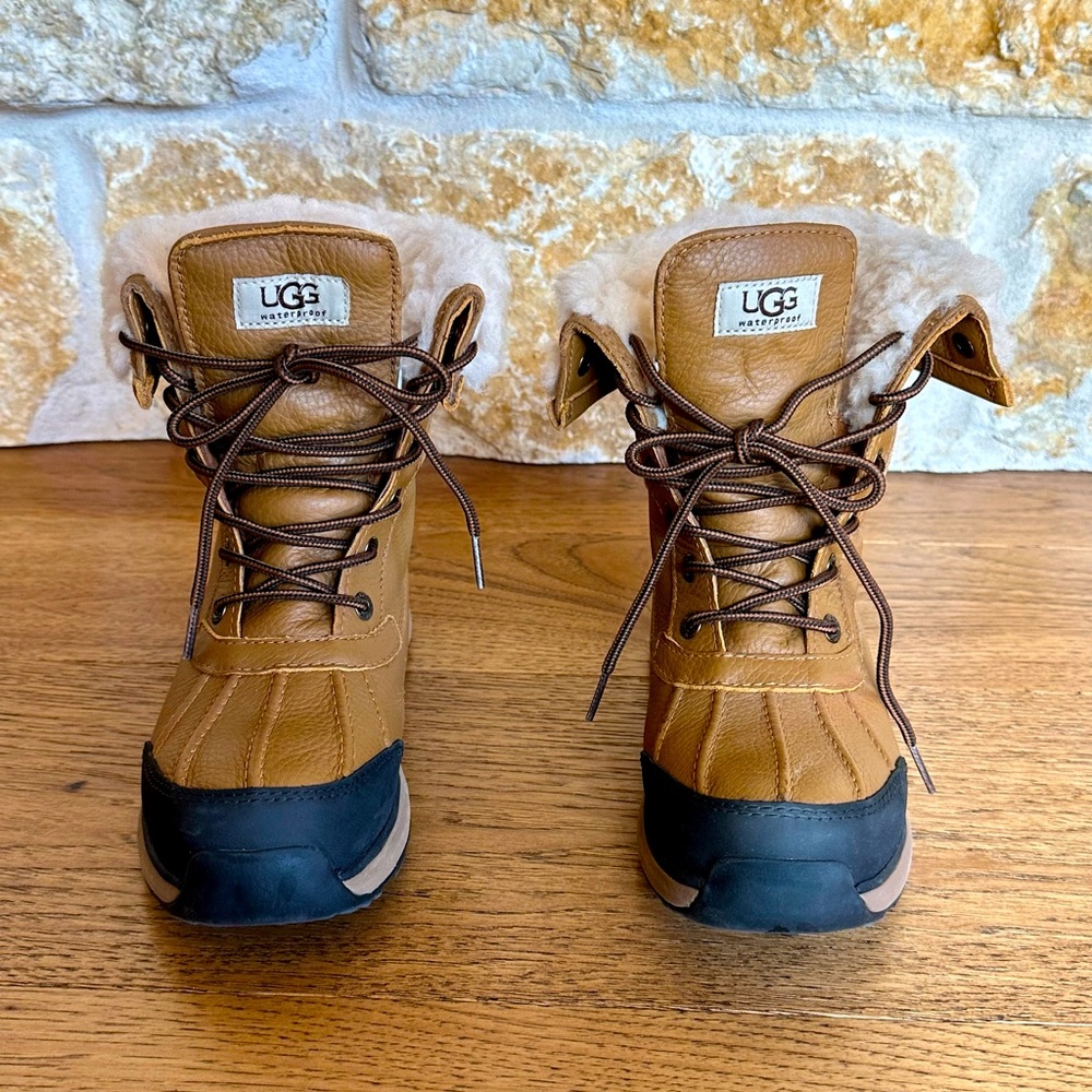 UGG Adirondack III Boots ~ Women’s ~ size 6